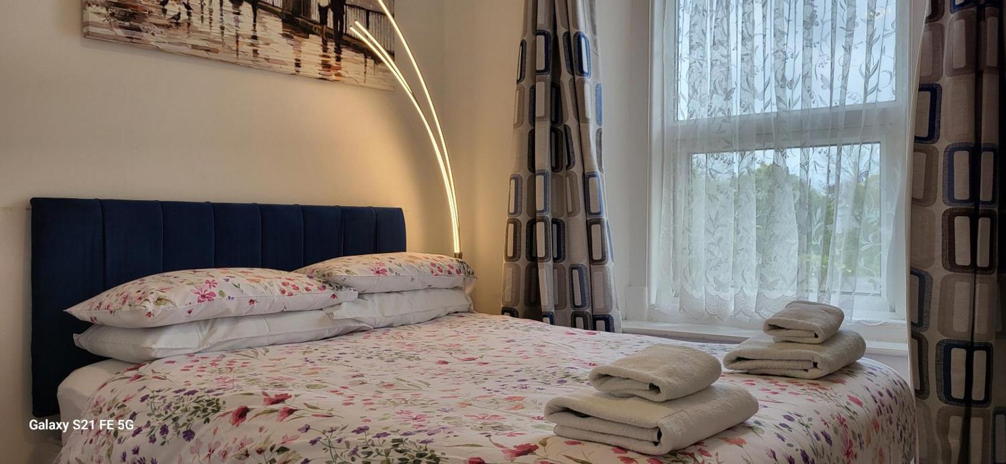 Holly Lodge Weston-super-Mare Bagian luar foto